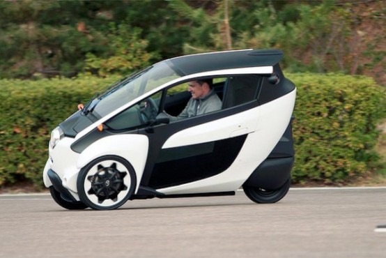 Toyota i-Road Mini Modeller, 2015