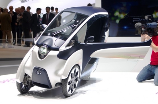 Toyota i-Road Mini Modeller, 2015