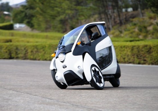 Toyota i-Road Mini Modeller, 2015