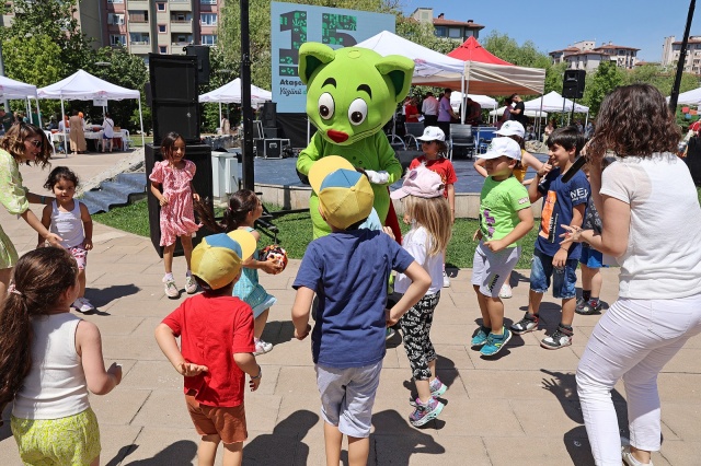 15. ATAŞEHİR ÇEVRE FESTİVALİ” DOĞASEVERLERİ BİR ARAYA GETİRDİ