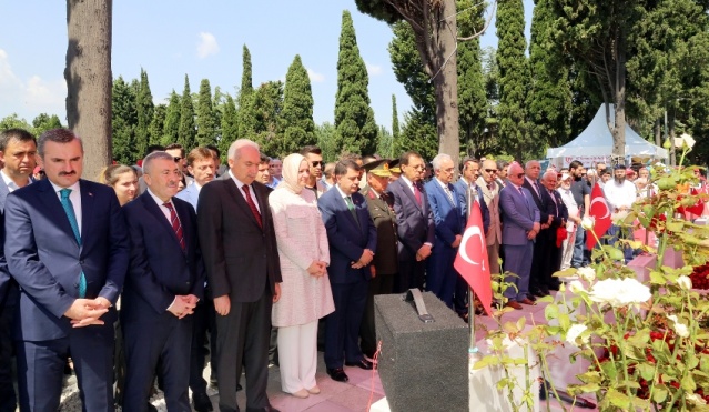 15 TEMMUZ ŞEHİTLERİMİZ KABİRLERİ BAŞINDA ANILDI 2018