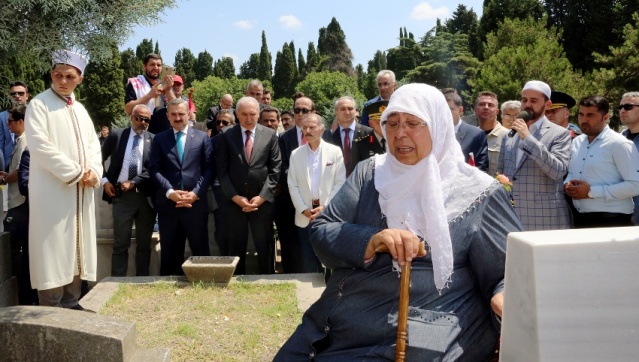 15 TEMMUZ ŞEHİTLERİMİZ KABİRLERİ BAŞINDA ANILDI 2018