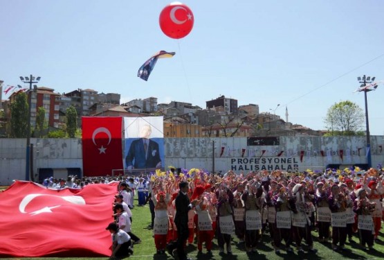 Ataşehir 23 Nisan Yenisahra Stadı toren