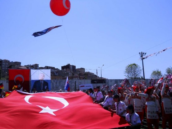 Ataşehir 23 Nisan Yenisahra Stadı toren