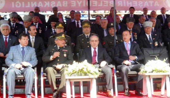 Ataşehir 23 Nisan Yenisahra Stadı toren