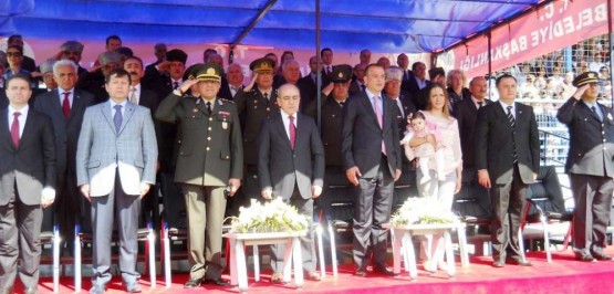 Ataşehir 23 Nisan Yenisahra Stadı toren