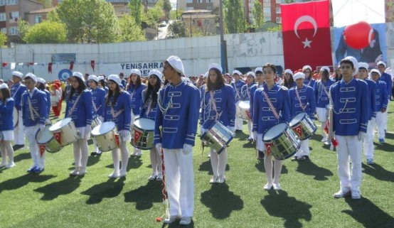 Ataşehir 23 Nisan Yenisahra Stadı toren