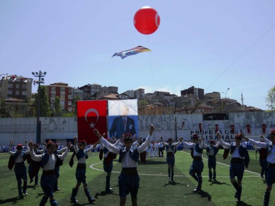 Ataşehir 23 Nisan Yenisahra Stadı toren