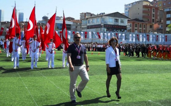 Ataşehir 23 Nisan Yenisahra Stadı toren