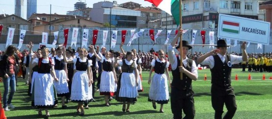 Ataşehir 23 Nisan Yenisahra Stadı toren