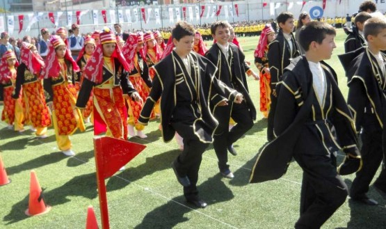 Ataşehir 23 Nisan Yenisahra Stadı toren