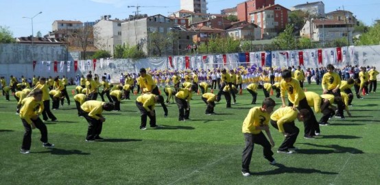 Ataşehir 23 Nisan Yenisahra Stadı toren