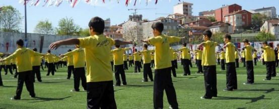 Ataşehir 23 Nisan Yenisahra Stadı toren