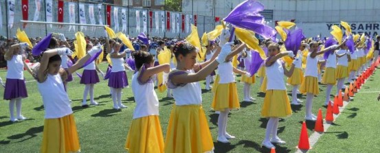 Ataşehir 23 Nisan Yenisahra Stadı toren