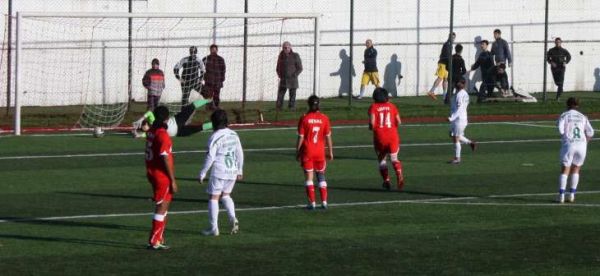 Atasehir Belediyespor Bayan Futbol  3. Hafta maçı