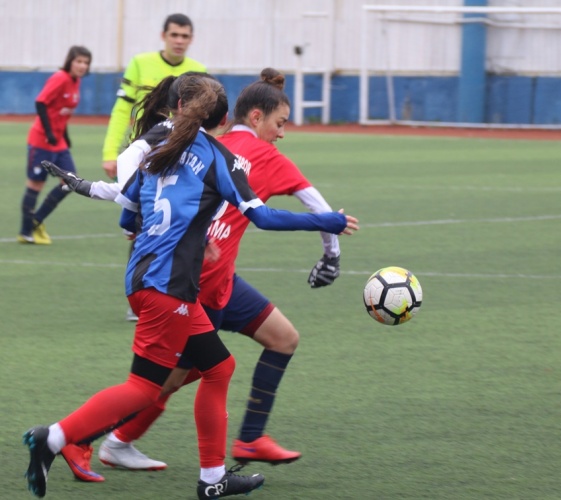 Ataşehir Bayan Futbol Takımı