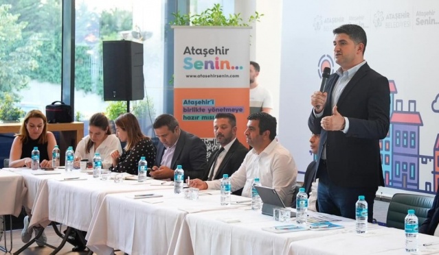 Ataşehir Belediye Başkanı Onursal Adıgüzel, Yenisahra ve Barbaros Sakinleri ile buluştu