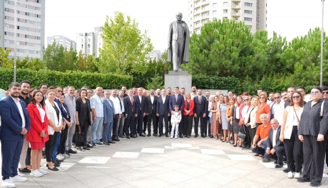 ATAŞEHİR’DE 30 AĞUSTOS ZAFER BAYRAMI TÖRENLE ANILDI