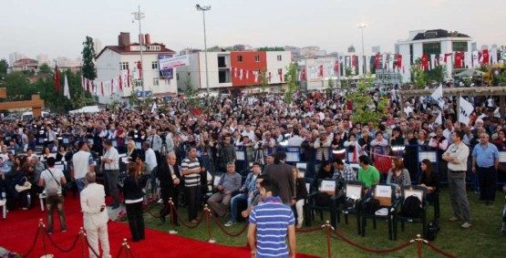 Ataşehir Kılıçdaroğlu Deniz'leri anma