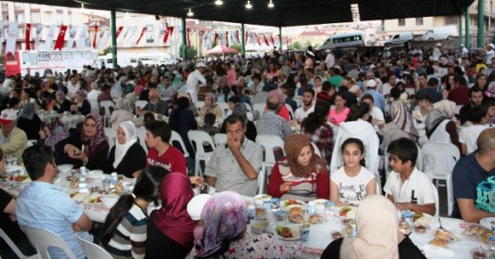 Ataşehir Belediyesi İftarı, Örnek Mahallaesi 2014