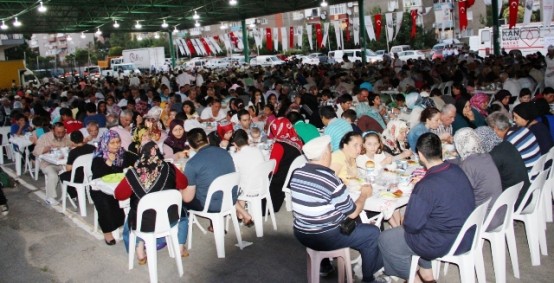 Ataşehir Belediyesi İftarı, Örnek Mahallaesi 2014