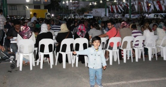 Ataşehir Belediyesi İftarı, Örnek Mahallaesi 2014