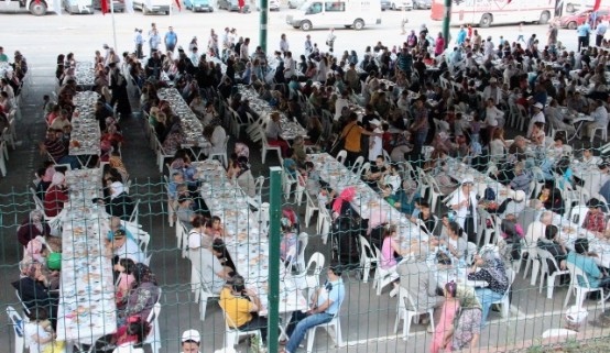 Ataşehir Belediyesi İftarı, Örnek Mahallaesi 2014