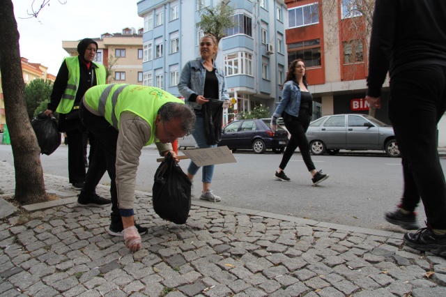 Ataşehir Kent Konseyi Temiz Mahalle, Temiz Ataşehir sloganı eşliğinde etkinlik düzenledi