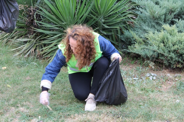 Ataşehir Kent Konseyi Temiz Mahalle, Temiz Ataşehir sloganı eşliğinde etkinlik düzenledi