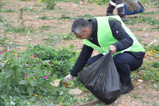 Ataşehir Kent Konseyi Temiz Mahalle, Temiz Ataşehir sloganı eşliğinde etkinlik düzenledi