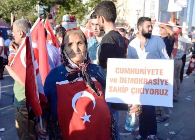 CHP'den Taksim'de Demokrasiye Karşı, Darbe Girişimi Protesto Mitingi, 2016