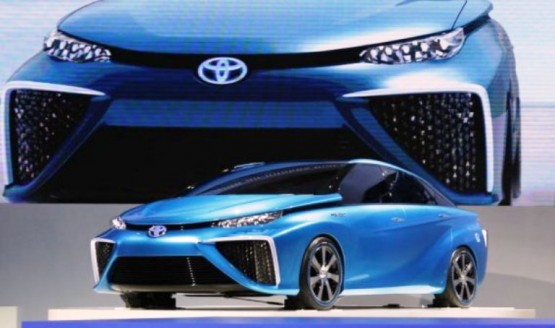 Toyota Mirai, Suyla Çalışan Otomobil