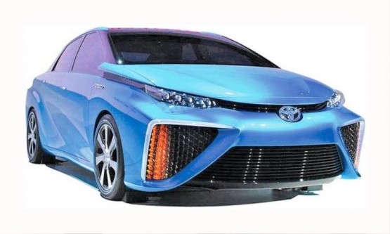 Toyota Mirai, Suyla Çalışan Otomobil