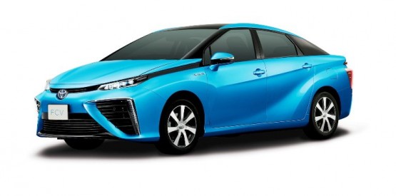 Toyota Mirai, Suyla Çalışan Otomobil