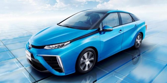 Toyota Mirai, Suyla Çalışan Otomobil