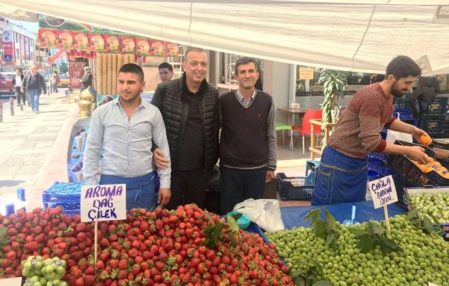 CHP Ataşehir İlçe Başkanlığı Hayır lokması Dağıtımı 2017