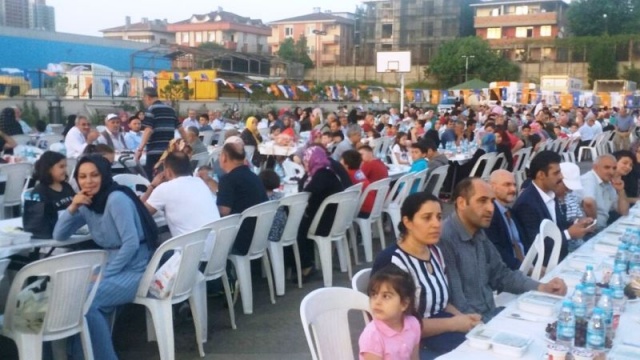 Ataşehir Ak Parti Ramazan Proğramı Fotoları