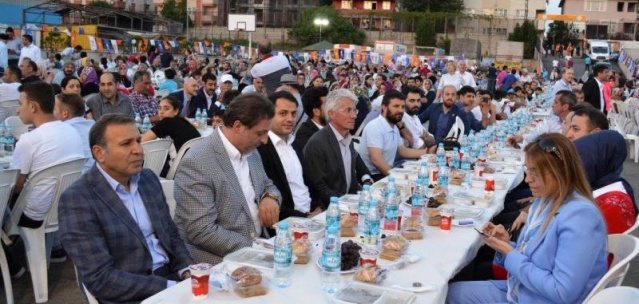 Ataşehir Ak Parti Ramazan Proğramı Fotoları