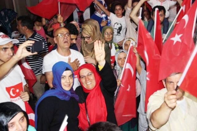 Ak Parti Ataşehir Demokrasi Nöbeti 2016