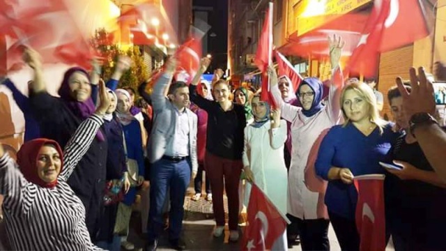 Ak Parti Ataşehir Demokrasi Nöbeti 2016