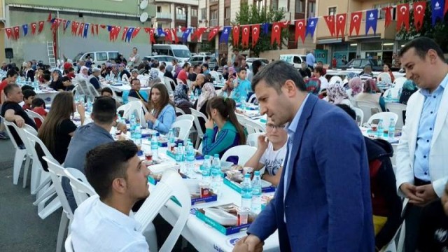 Ak Parti Ataşehir, Esatpaşa Sokak İftarı 2015