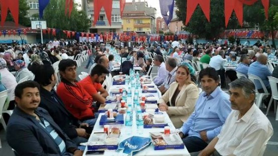 Ak Parti Ataşehir İçerenköy İfatarı 2015