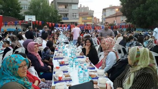 Ak Parti Ataşehir İçerenköy İfatarı 2015