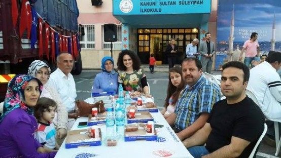 Ak Parti Ataşehir İçerenköy İfatarı 2015