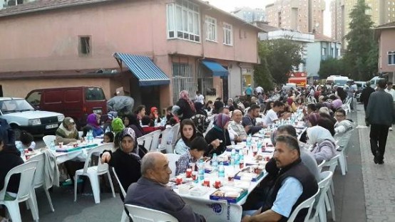 Ak Parti Ataşehir İçerenköy İfatarı 2015