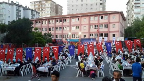 Ak Parti Ataşehir İçerenköy İfatarı 2015