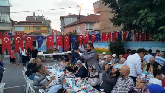 Ak Parti Ataşehir İçerenköy İfatarı 2015