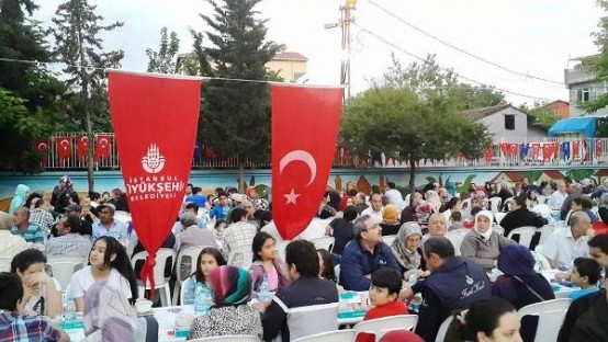 Ak Parti Ataşehir İçerenköy İfatarı 2015