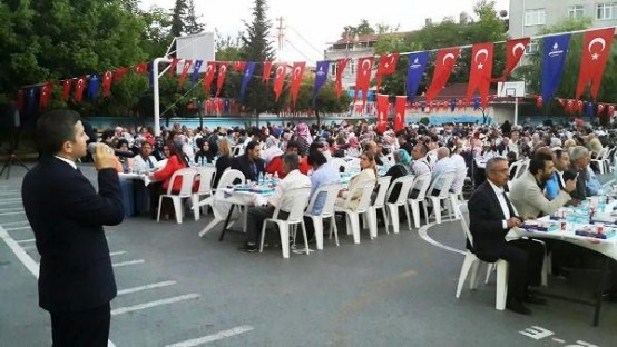 Ak Parti Ataşehir İçerenköy İfatarı 2015