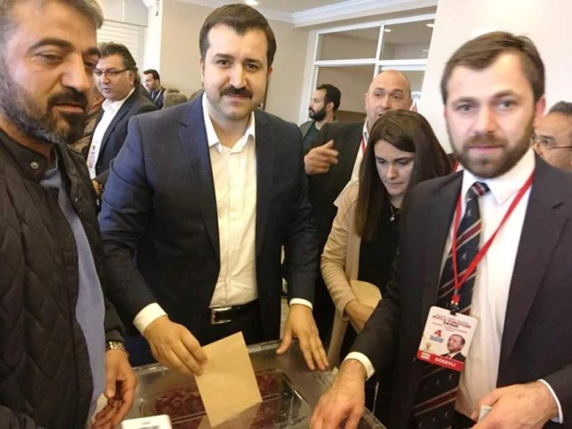 Ak Parti Ataşehir İlçe 4. Kongre Seçimi, Ahmet Özcan, İlçe Başkanı Seçildi